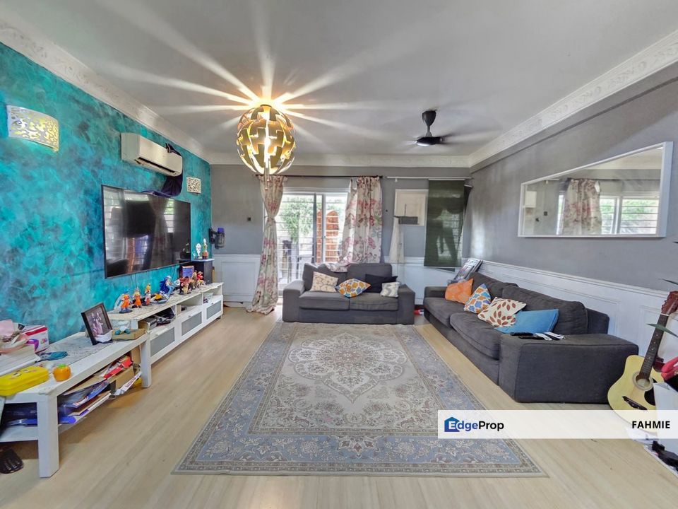 Freehold. Desaku 2 Condominium. Taman Melawati. , Kuala Lumpur, Taman Melawati