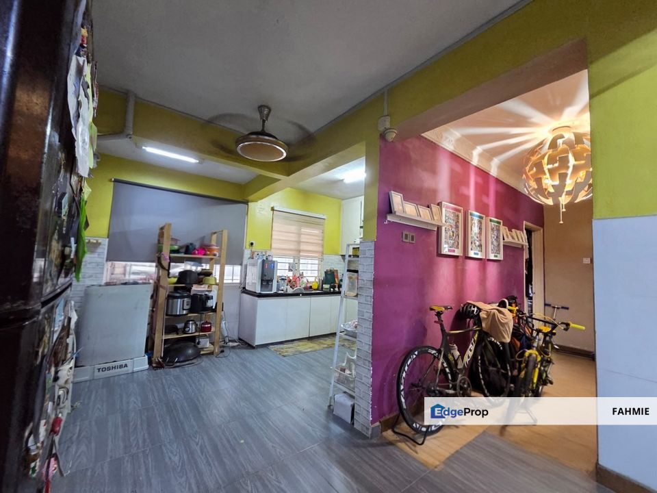 Freehold. Desaku 2 Condominium. Taman Melawati. , Kuala Lumpur, Taman Melawati