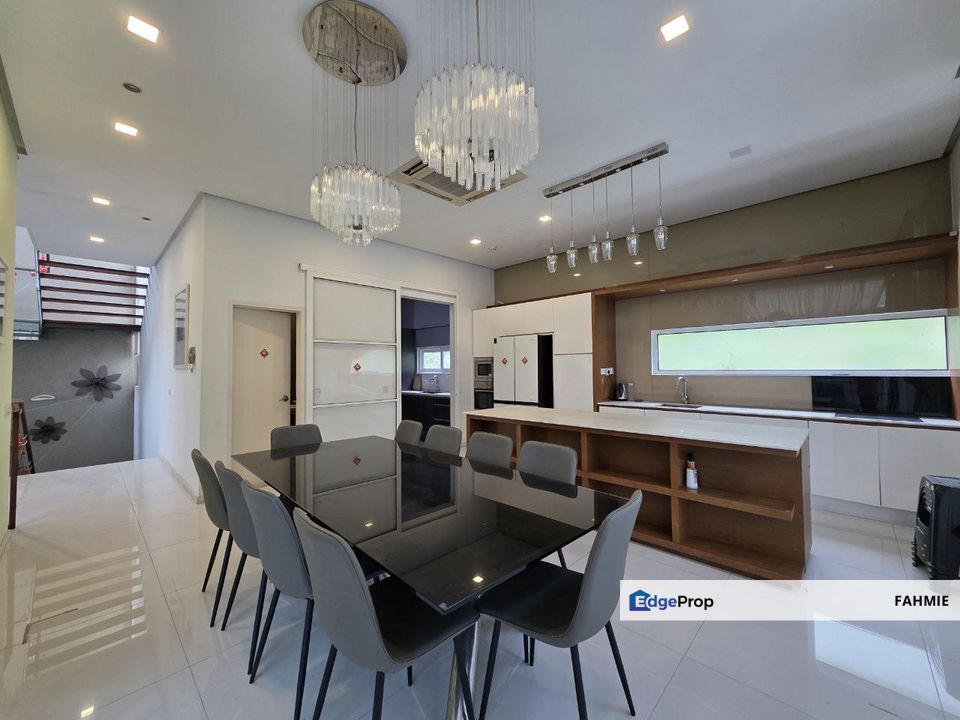 Fully renovated. Sunway Rydgeway. Puncak Melawati. Taman Melawati. , Selangor, Taman Melawati