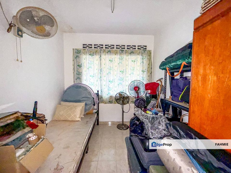 Mengadap masjid. End lot. Freehold. Taman Sri Melati. Selayang. , Selangor, Selayang