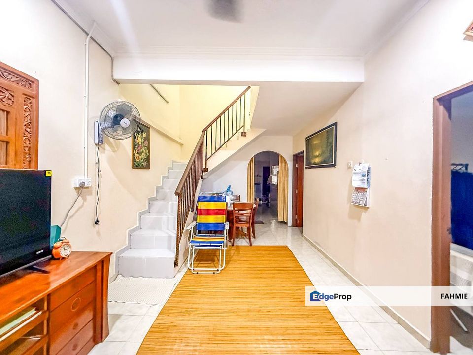 Mengadap masjid. End lot. Freehold. Taman Sri Melati. Selayang. , Selangor, Selayang