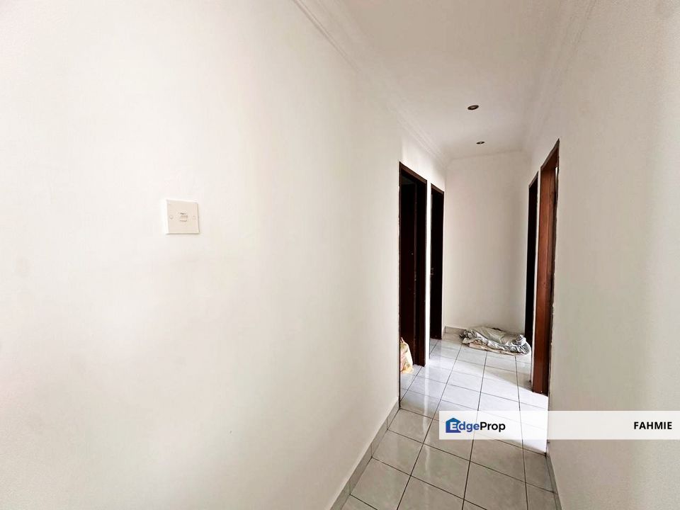 2 parking lots. Oakleaf Park Condominium. Bukit Antarabangsa. , Selangor, Ulu Kelang