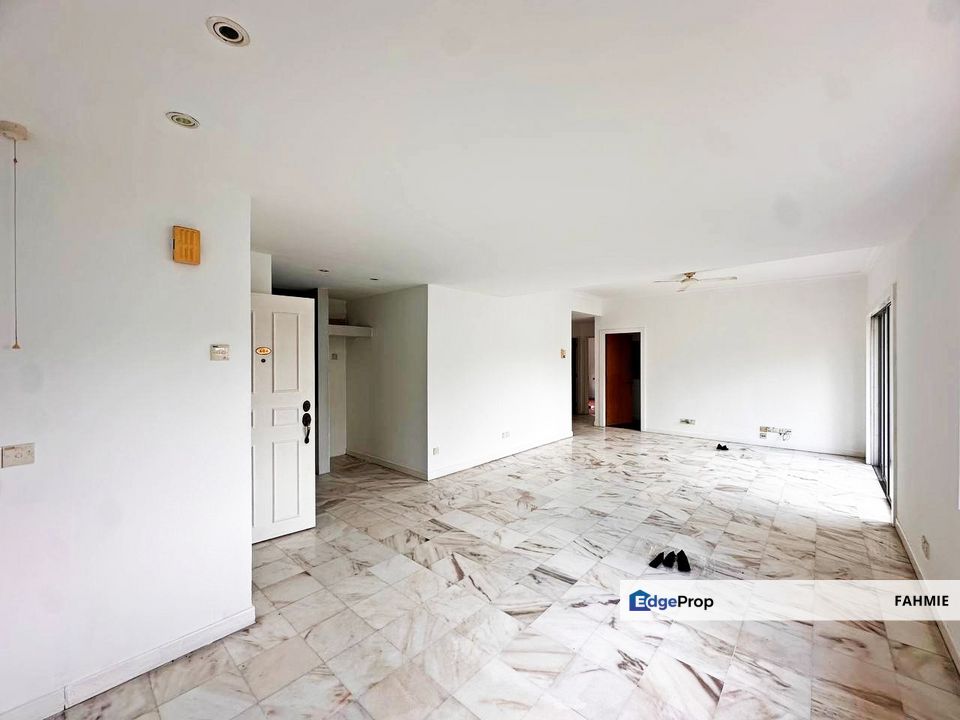 Freehold. Level 1. Desaku Condominium. Taman Melawati. , Kuala Lumpur, Taman Melawati