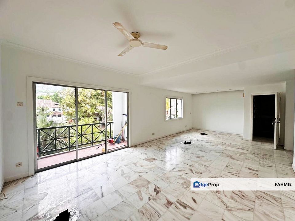 Freehold. Level 1. Desaku Condominium. Taman Melawati. , Kuala Lumpur, Taman Melawati