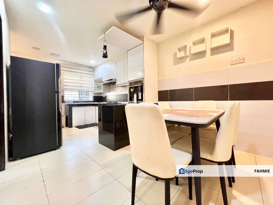 Fully renovated. Non bumi lot. SP 4. Bandar Saujana Putra. Kuala Langat. , Selangor, Kuala Langat