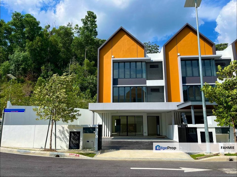 Corner lot. Freehold. East 57. Taman Melawati. , Kuala Lumpur, Taman Melawati