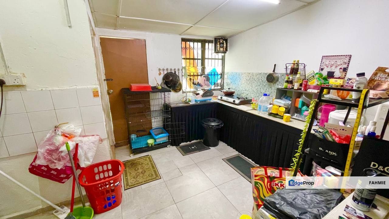 Tak mengadap rumah lain. End lot. Taman Sri Ampang. Ampang. , Selangor, Ampang