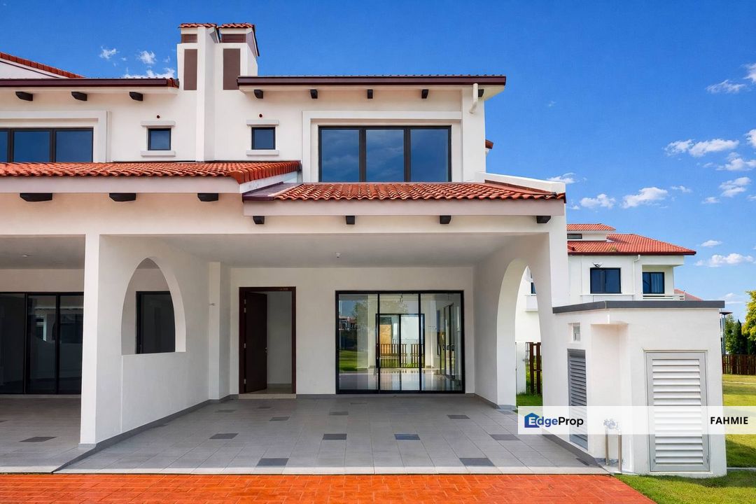 Corner lot. Not facing other house. Freehold. Setia Safiro. Cyberjaya. , Selangor, Cyberjaya