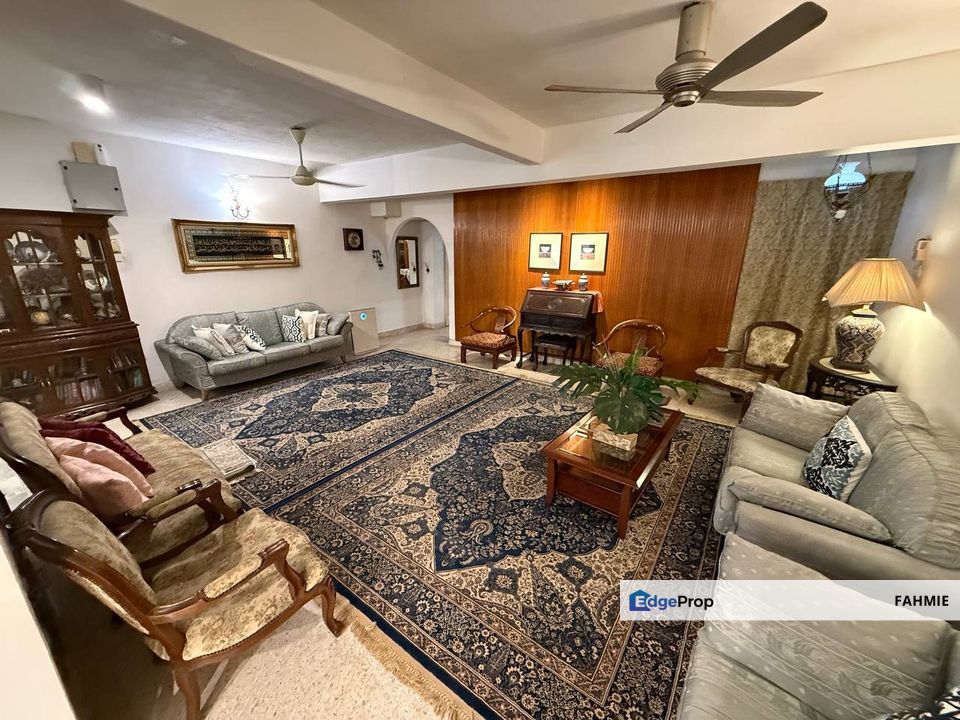 Fully renovated. Corner lot. AU 2. Keramat. , Selangor, Gombak