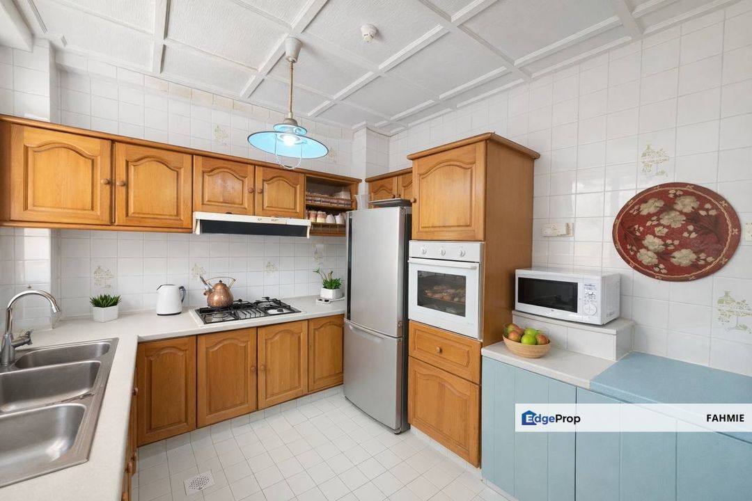 Corner unit. Freehold. Indah Damansara. Damansara Heights. , Kuala Lumpur, Damansara Heights