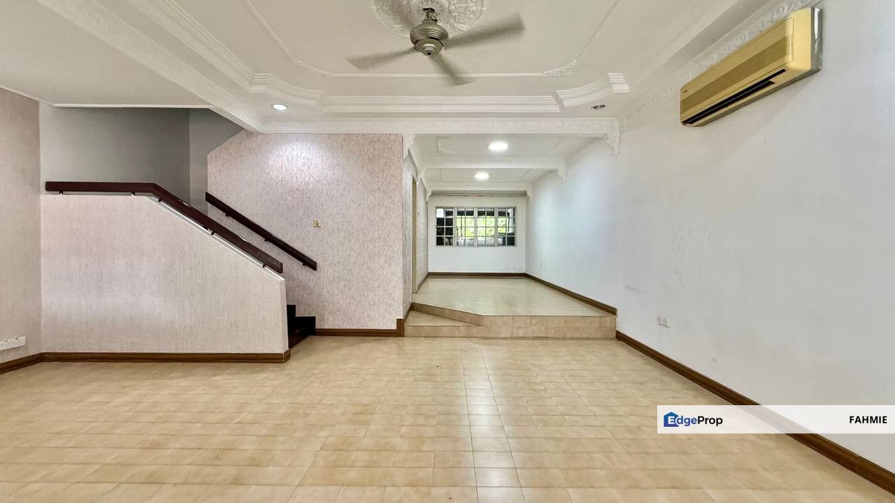 Tak mengadap rumah lain. Taman TAR. Ampang. , Selangor, Ampang