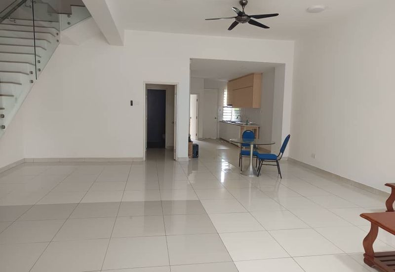 TAMAN BUKIT CHEMARA(CHEMARA HILL)