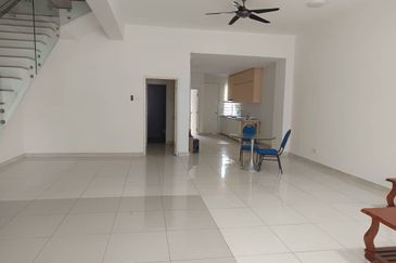 TAMAN BUKIT CHEMARA(CHEMARA HILL)