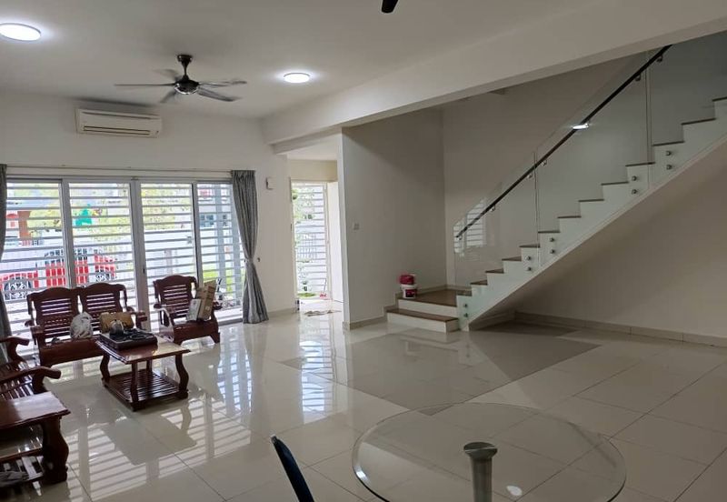 TAMAN BUKIT CHEMARA(CHEMARA HILL)