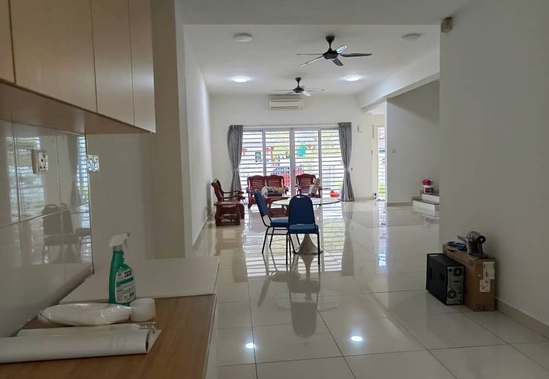 TAMAN BUKIT CHEMARA(CHEMARA HILL)