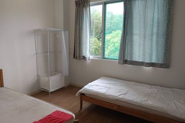 TAMAN BUKIT CHEMARA(CHEMARA HILL)