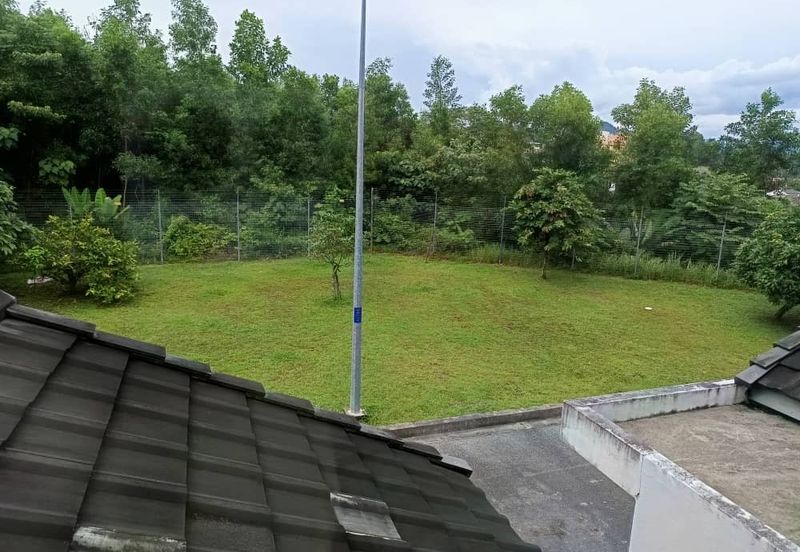 TAMAN BUKIT CHEMARA(CHEMARA HILL)