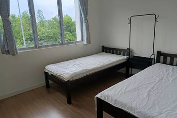 TAMAN BUKIT CHEMARA(CHEMARA HILL)