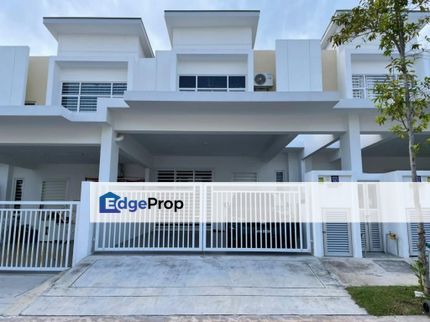 Double storey terrace with partially furnished in a gated guarded community in Ara Sendayan, Bandar Sendayan, Negeri Sembilan, Seremban