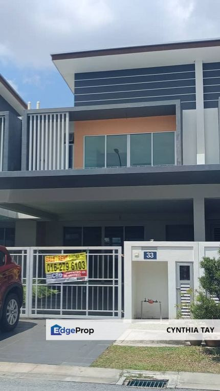 Brand new superlink house in gated guarded at S2 Height 0- Rimbun Vista. Best Strategic location in Seremban 2 and Seremban., Negeri Sembilan, Seremban