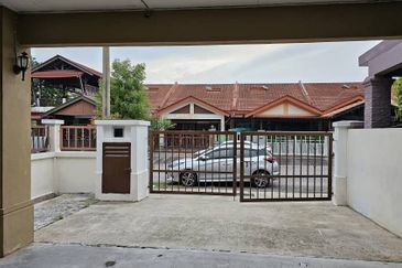 Newly painted double storey terrace house in Taman Harmonium Indah, Kepayang, Seremban for rental