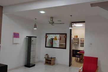 EMERALD PARK (SEREMBAN 2)