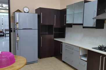 EMERALD PARK (SEREMBAN 2)