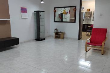 EMERALD PARK (SEREMBAN 2)