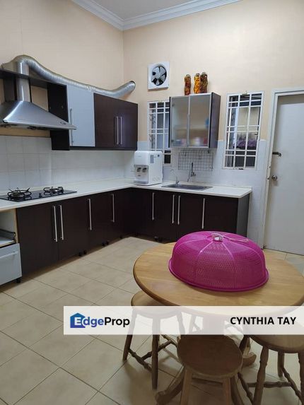 Double storey fully furnished terrace house in gated guarded community in Seremban 2, Negeri Sembilan, Seremban