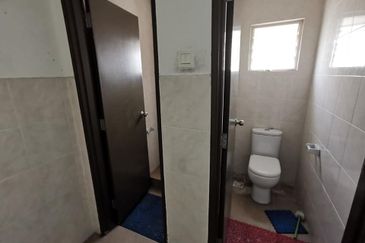 B3 SHOP LOT, SEKSYEN 26, SHAH ALAM