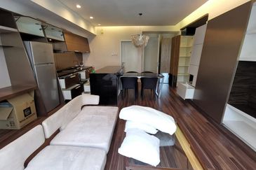 VERVE SUITES, MONT KIARA, KL