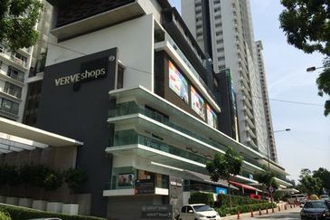 VERVE SUITES, MONT KIARA, KL