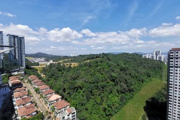 VERVE SUITES, MONT KIARA, KL