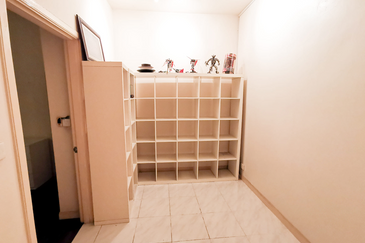 SERI MAYA CONDOMINIUM, JELATEK, KL