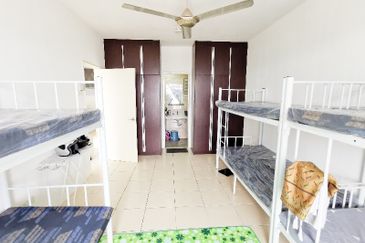 PLATINUM LAKE PV12, DANAU KOTA, SETAPAK