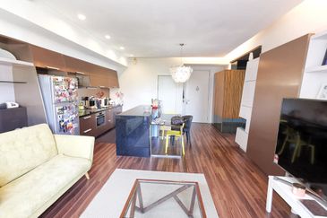 VERVE SUITES, MONT KIARA, KL