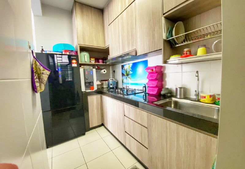 RESIDENSI PLATINUM TERATAI, SETAPAK