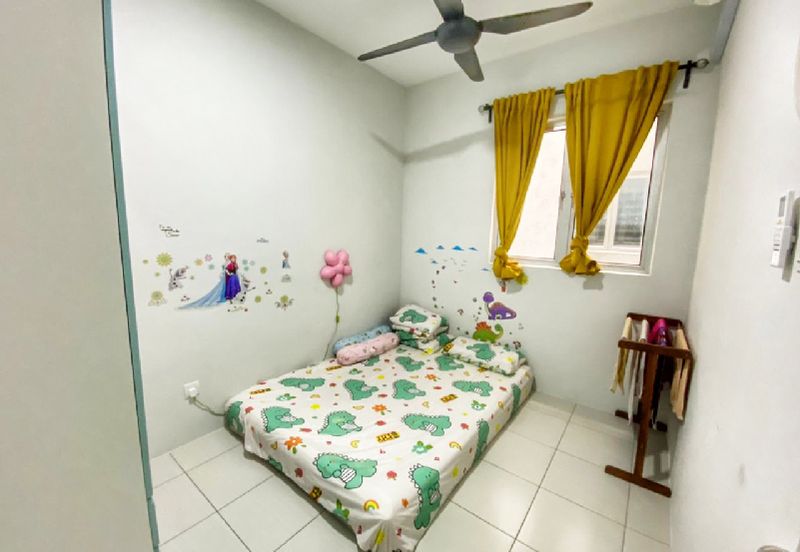 RESIDENSI PLATINUM TERATAI, SETAPAK