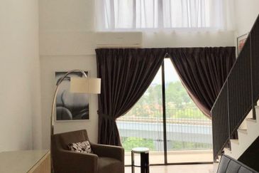 Emporis, Kota Damansara, Pj