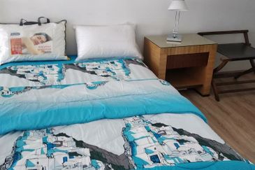 Emporis, Kota Damansara, Pj