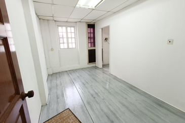 SHOP-OFFICE, JALAN TUKANG, KAJANG TOWN