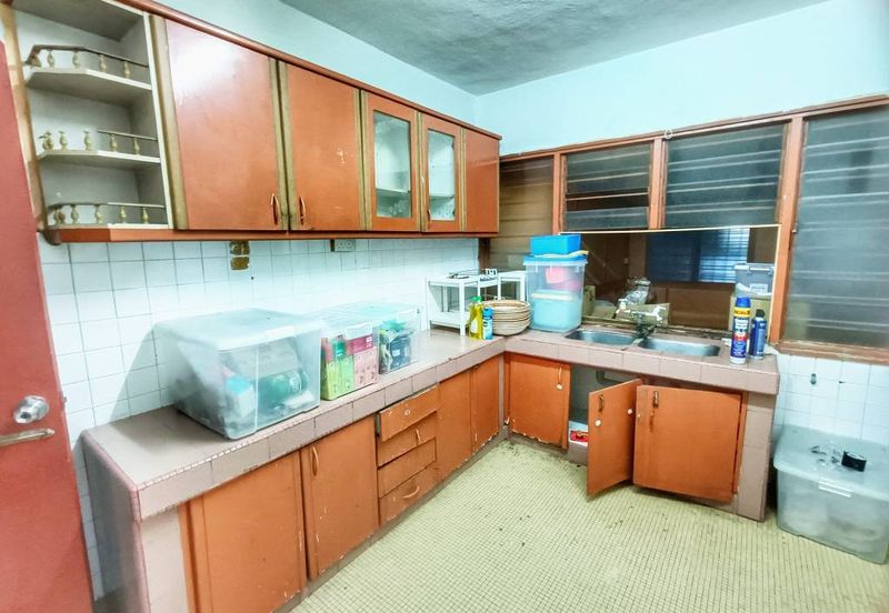 Seksyen 8, Petaling Jaya