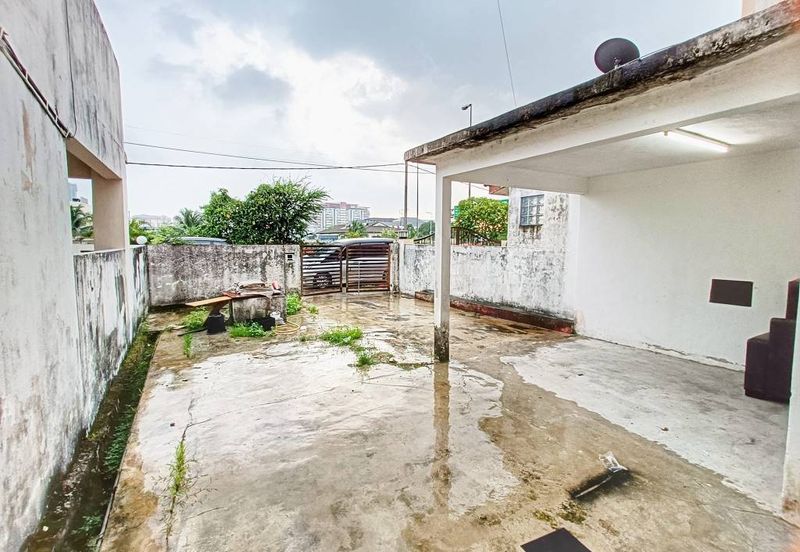 Seksyen 8, Petaling Jaya