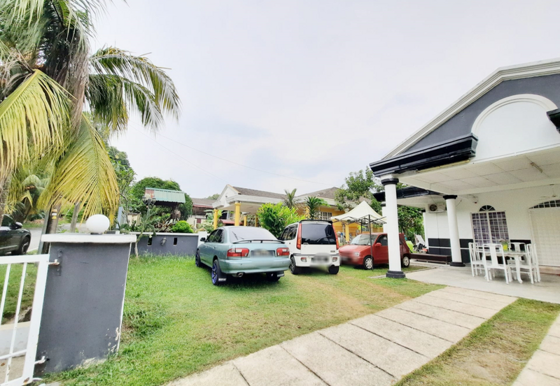 Kelab Golf Bukit Beruntung