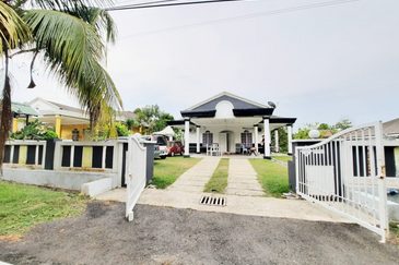 Kelab Golf Bukit Beruntung