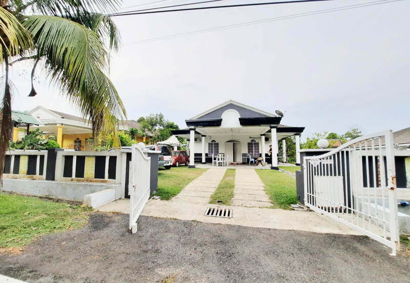 Kelab Golf Bukit Beruntung