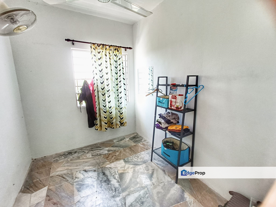 CAT BARU, Apartment Astana Alam 1, Puncak Alam, Selangor, Bandar Puncak Alam