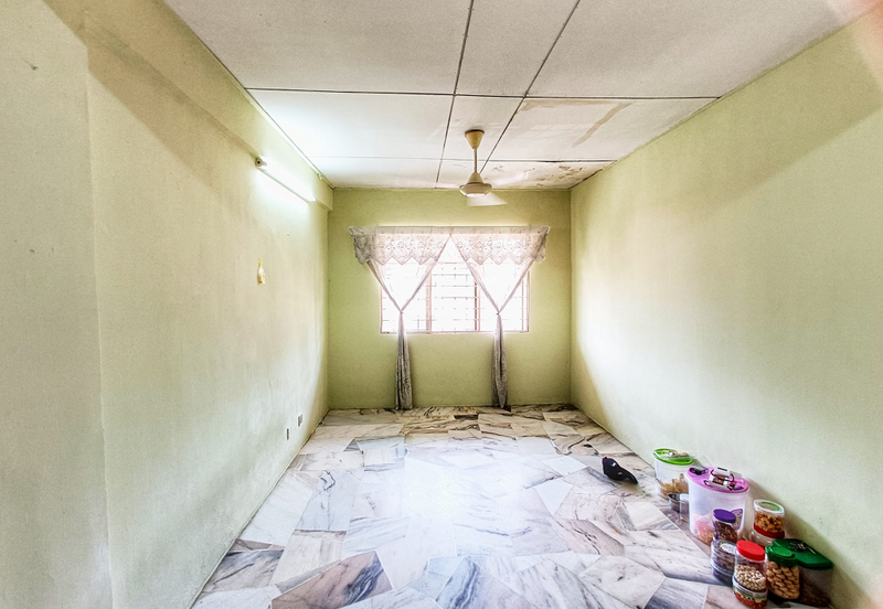 Flat PKNS, Seksyen 7