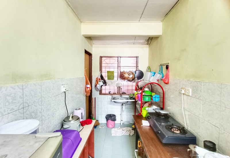 Flat PKNS, Seksyen 7