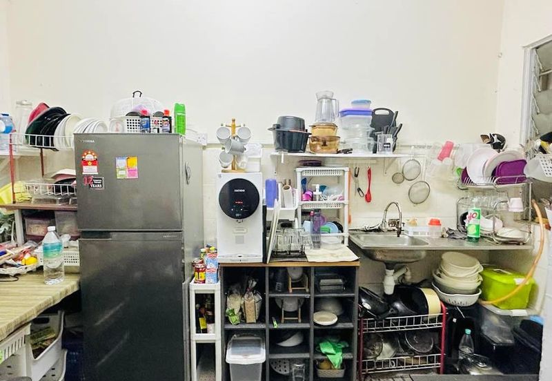 Residensi Bistaria, Ukay Bistari